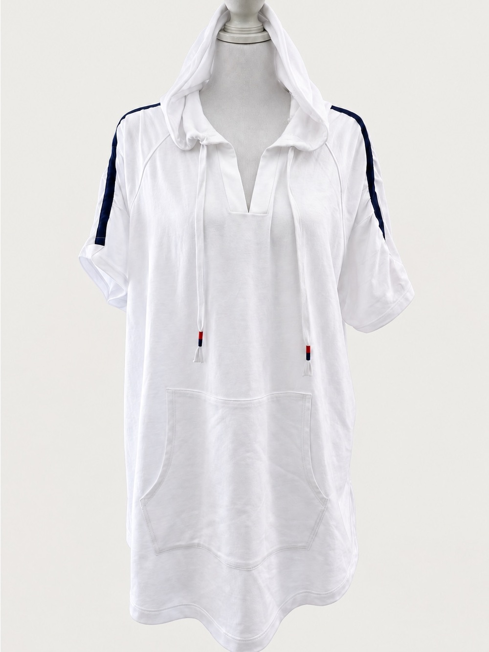NWT Live Well Lifestyle Plus 14/16W White Hooded Tunic Top Athleisure